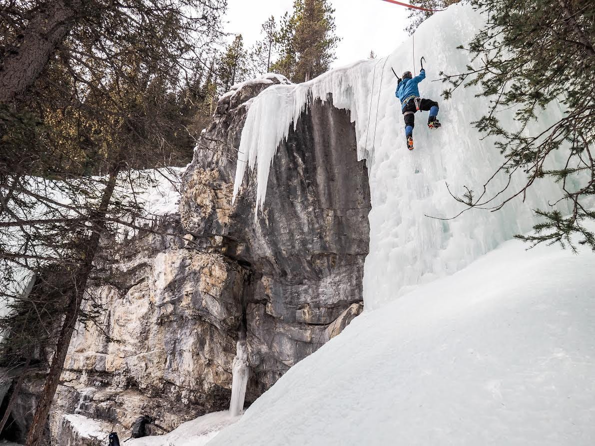 Guided Ice Climbing in Canmore and Banff | Ice Climbing | Sawback ...